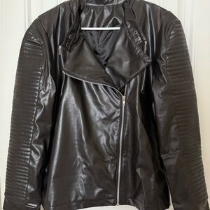 Black Leather Women's Jacket Size L $20